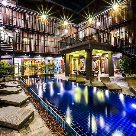 Lap Roi Karon Beachfront By Shanaya Ngoại thất bức ảnh