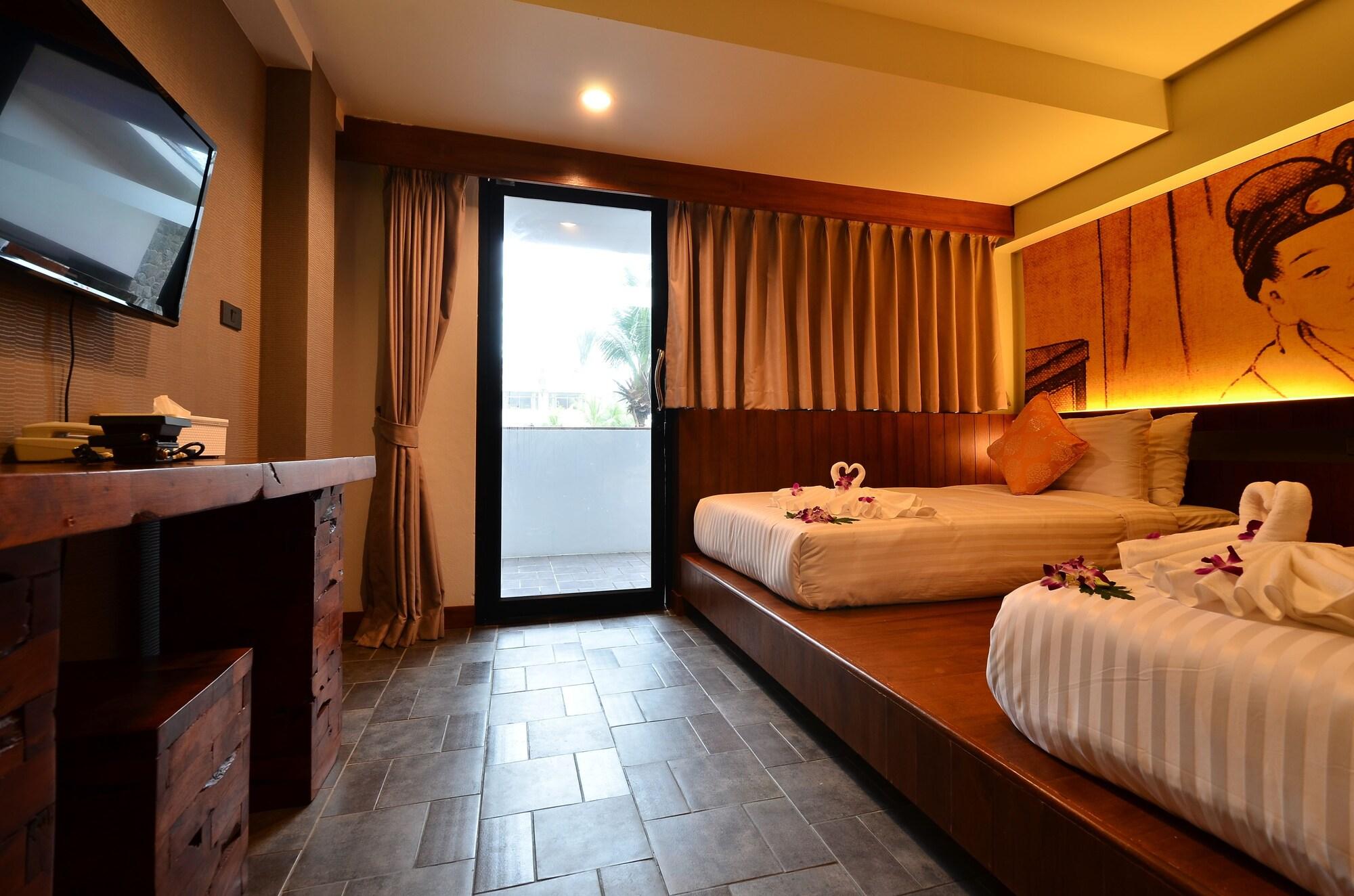 Lap Roi Karon Beachfront By Shanaya Ngoại thất bức ảnh